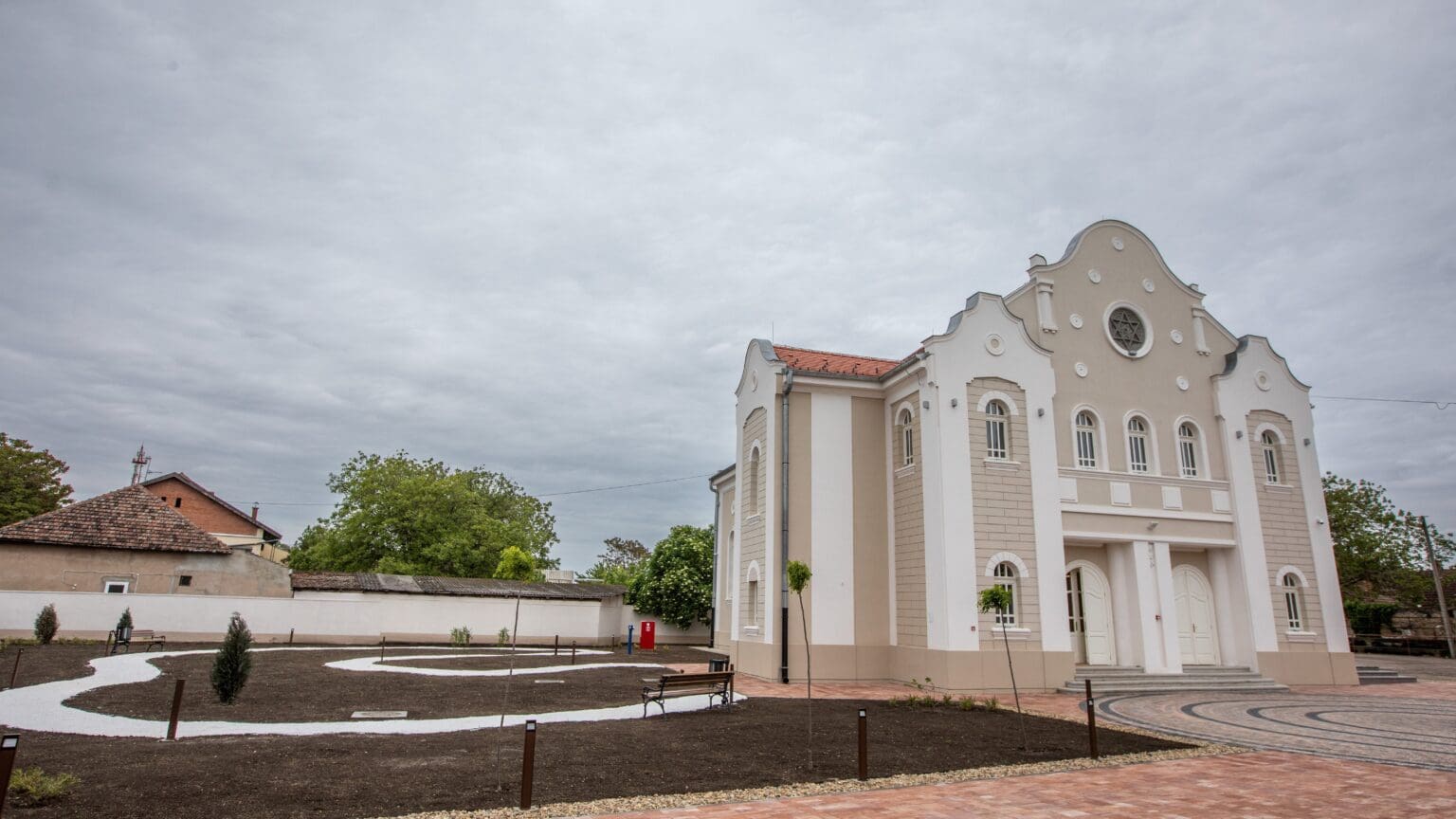 Senta Synagogue Renovation: ‘The History of the Jewish People Was Intertwined with the History of the Hungarian People from Very Early Times’