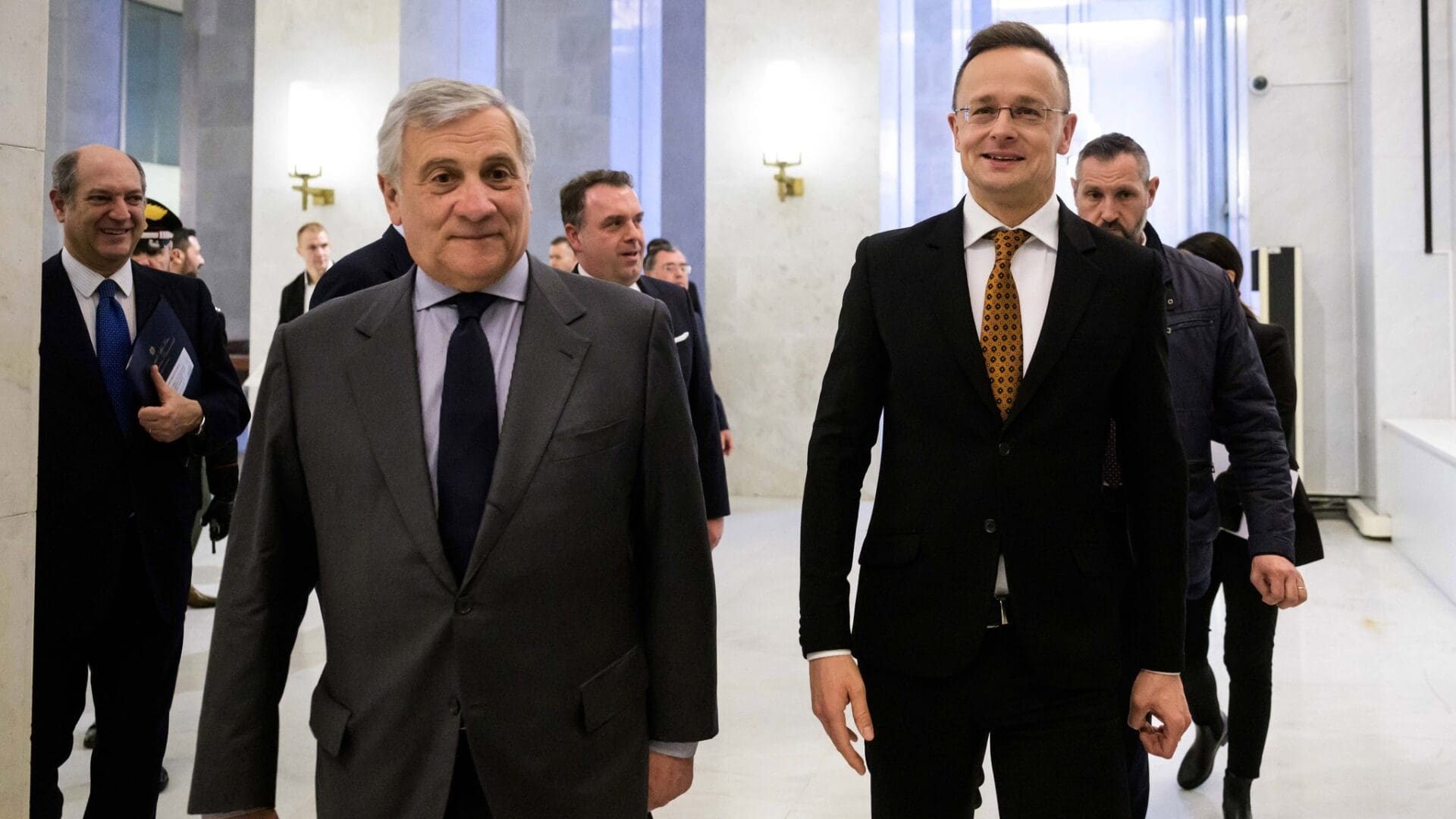 Italian Foreign Minister Antonio Tajani (L) and Péter Szijjártó (R) in Rome on 28 February 2024.