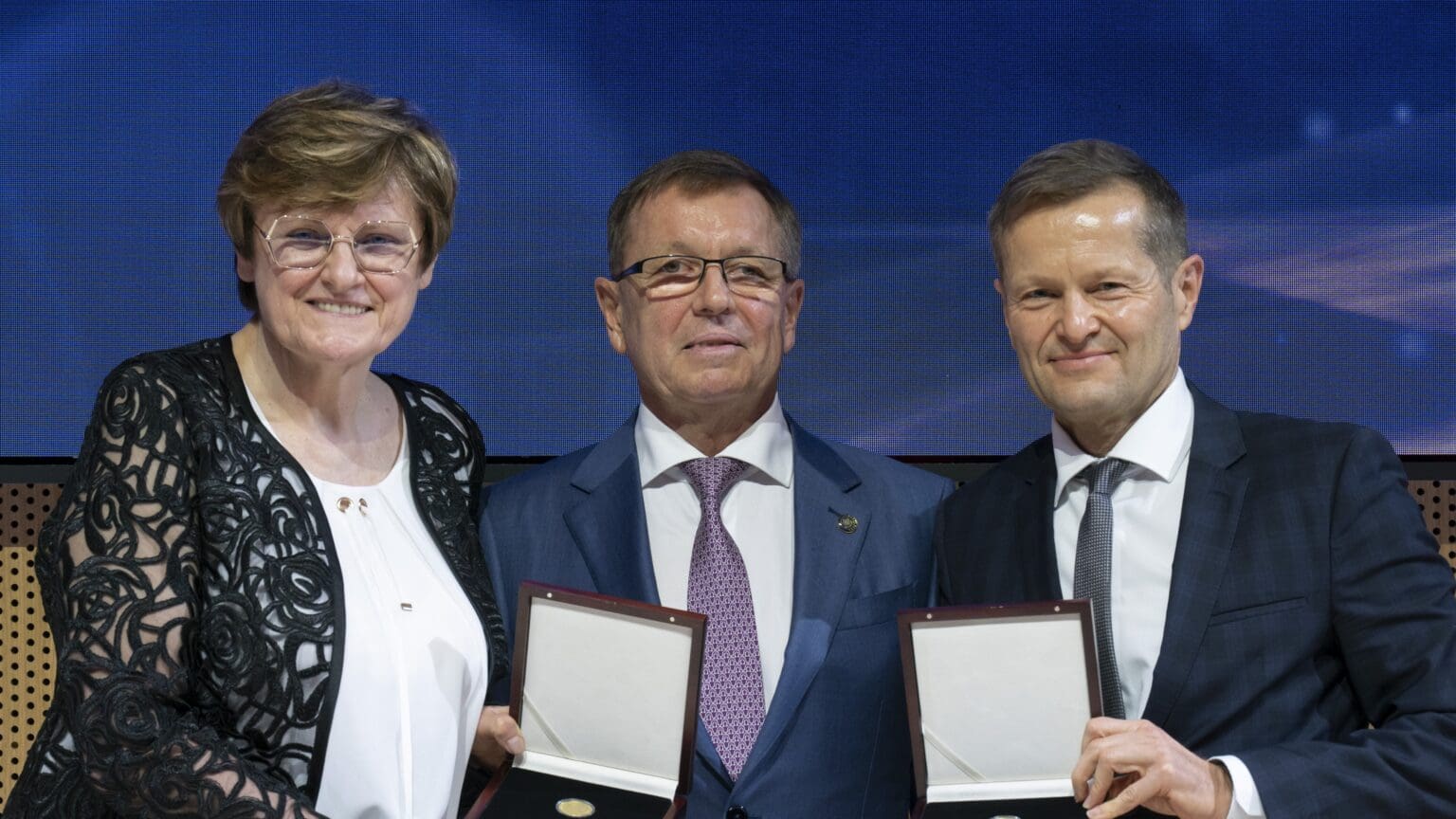 Commemorative Coins Issued for Hungarian Nobel Laureates