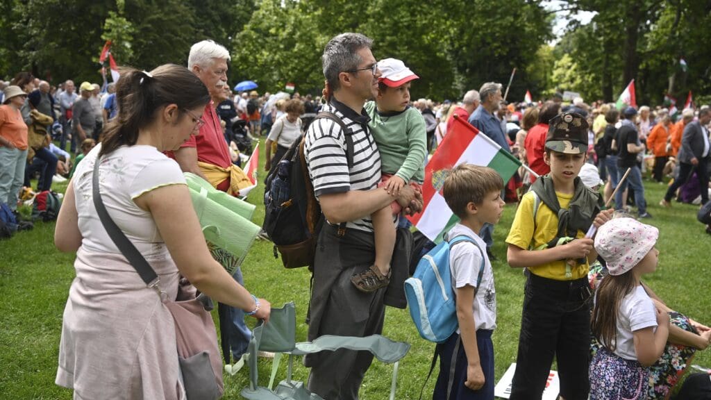 Participants of the Budapest Peace March on Margaret Island on 1 June 2024
