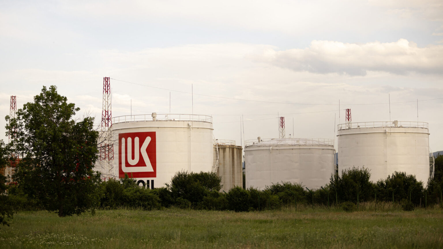 Hungary’s Energy Supply Secure Despite Ukrainian Oil Transit Disruption