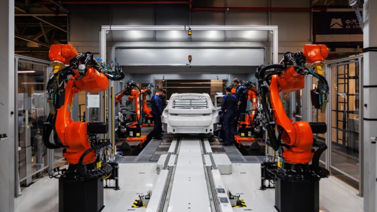 Debrecen BMW Plant to Pioneer Fossil Fuel-Free Production with Cutting-Edge Technologies