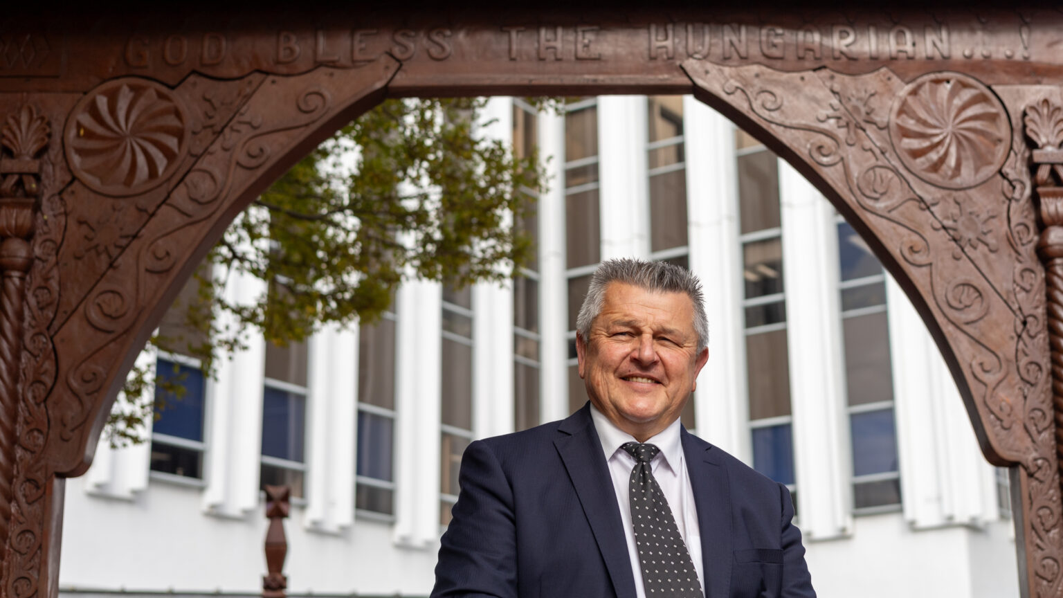 ‘I hope we can preserve Hungarian language for the youngest generations in New Zealand’ — An Interview with Steve Fejos