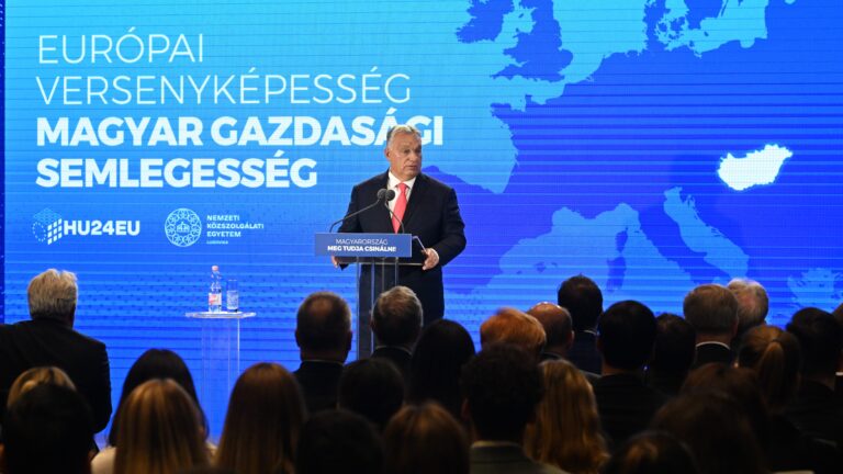 Viktor Orbán speaks at the Ludovika University of Public Service on 25 September 2024.