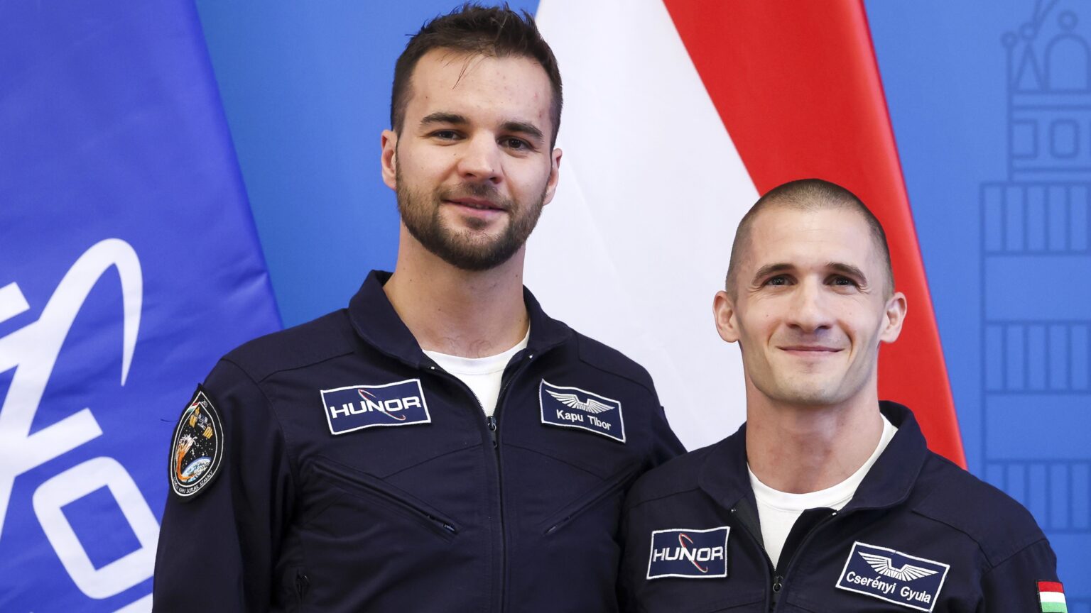 Hungarian Astronaut Candidates Share Training Experiences from NASA