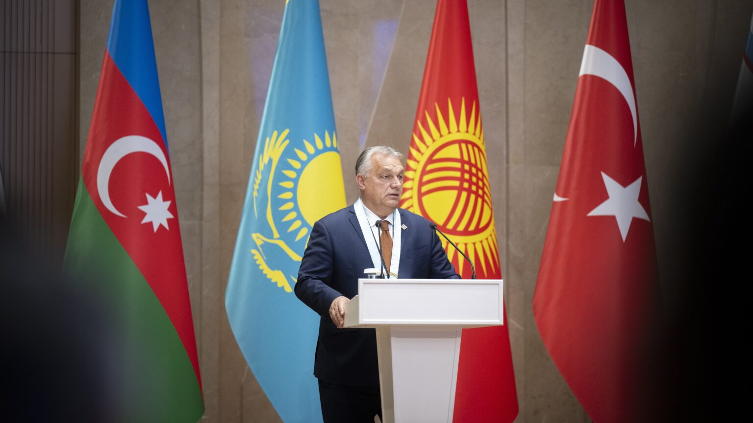 Viktor Orbán Receives Supreme Order of the Turkic World, Celebrates Shared Heritage and Future Cooperation