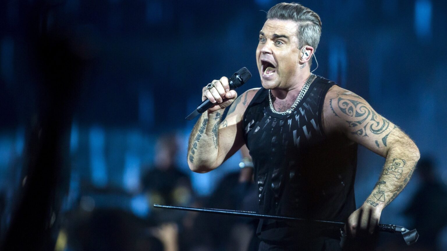 Robbie Williams to Return to Budapest for Major Concert in 2025