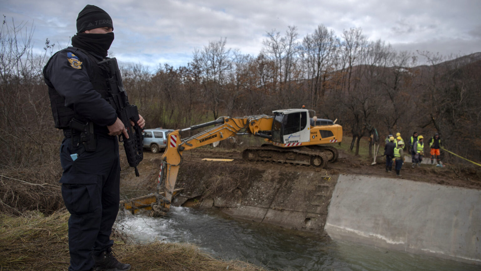 Explosion in Kosovo: PM Orbán Urges Impartial Investigation