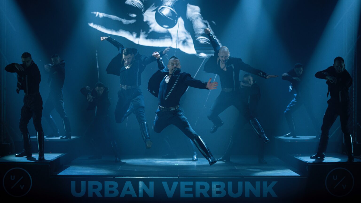 Urban Verbunk: A Daring Reimagination of Hungarian Folk Dancing