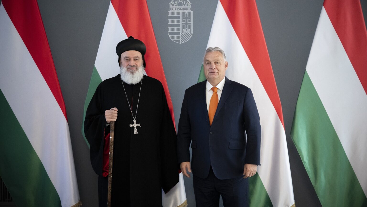 Hungary Pledges Support for Syrian Christians as Civil War Reignites