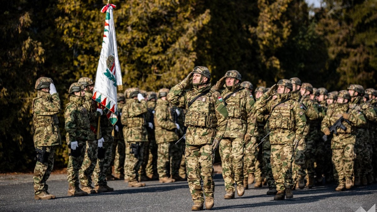 New Hungarian Contingent Deployed to Kosovo